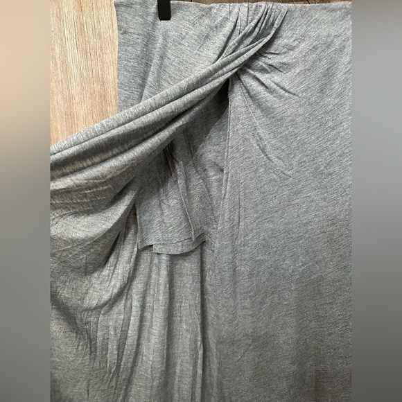 Express Faux Wrap Maxi Skirt in Gray Size Small - Picture 4 of 14